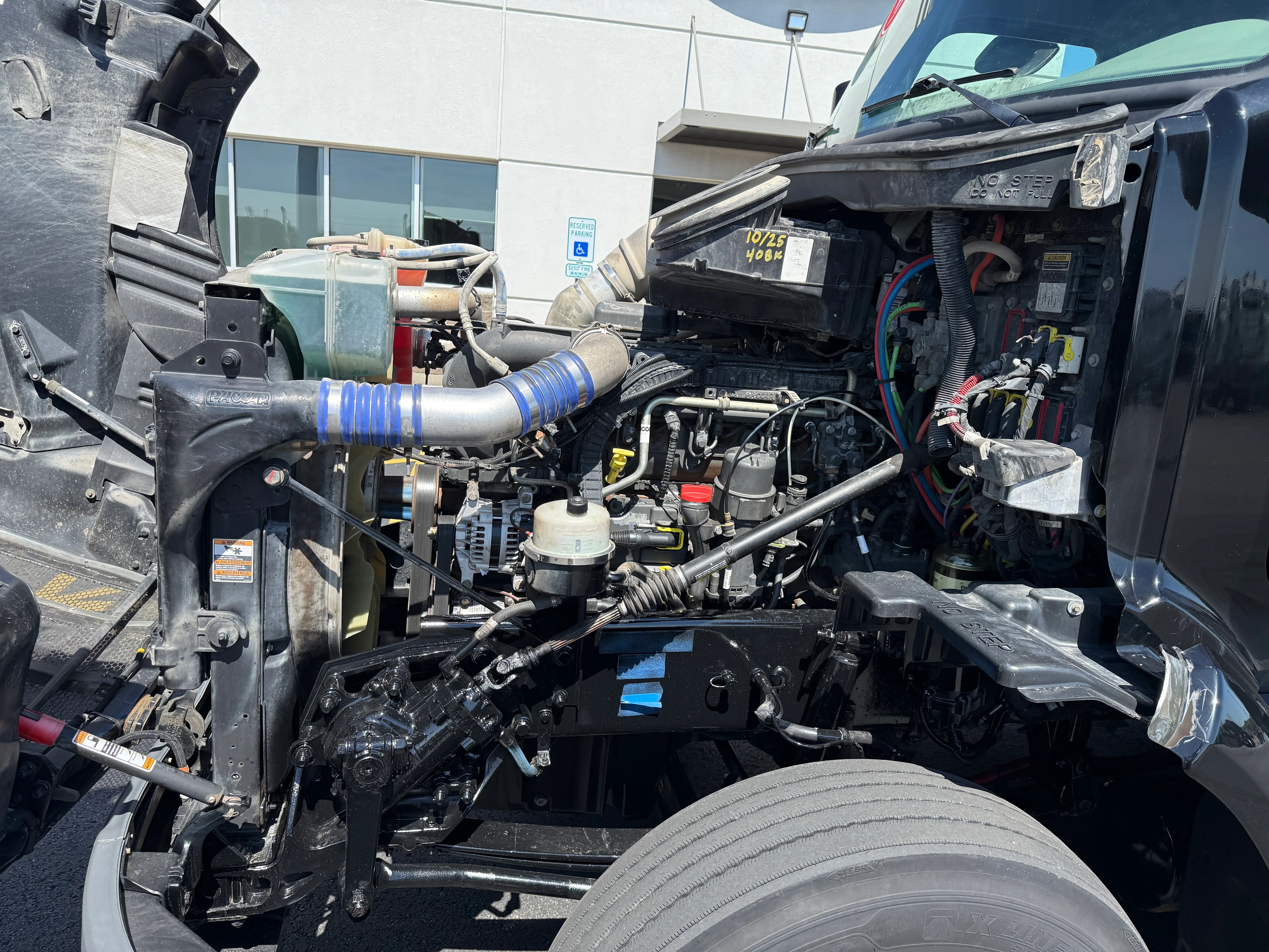 2020 Peterbilt 579 - image 8