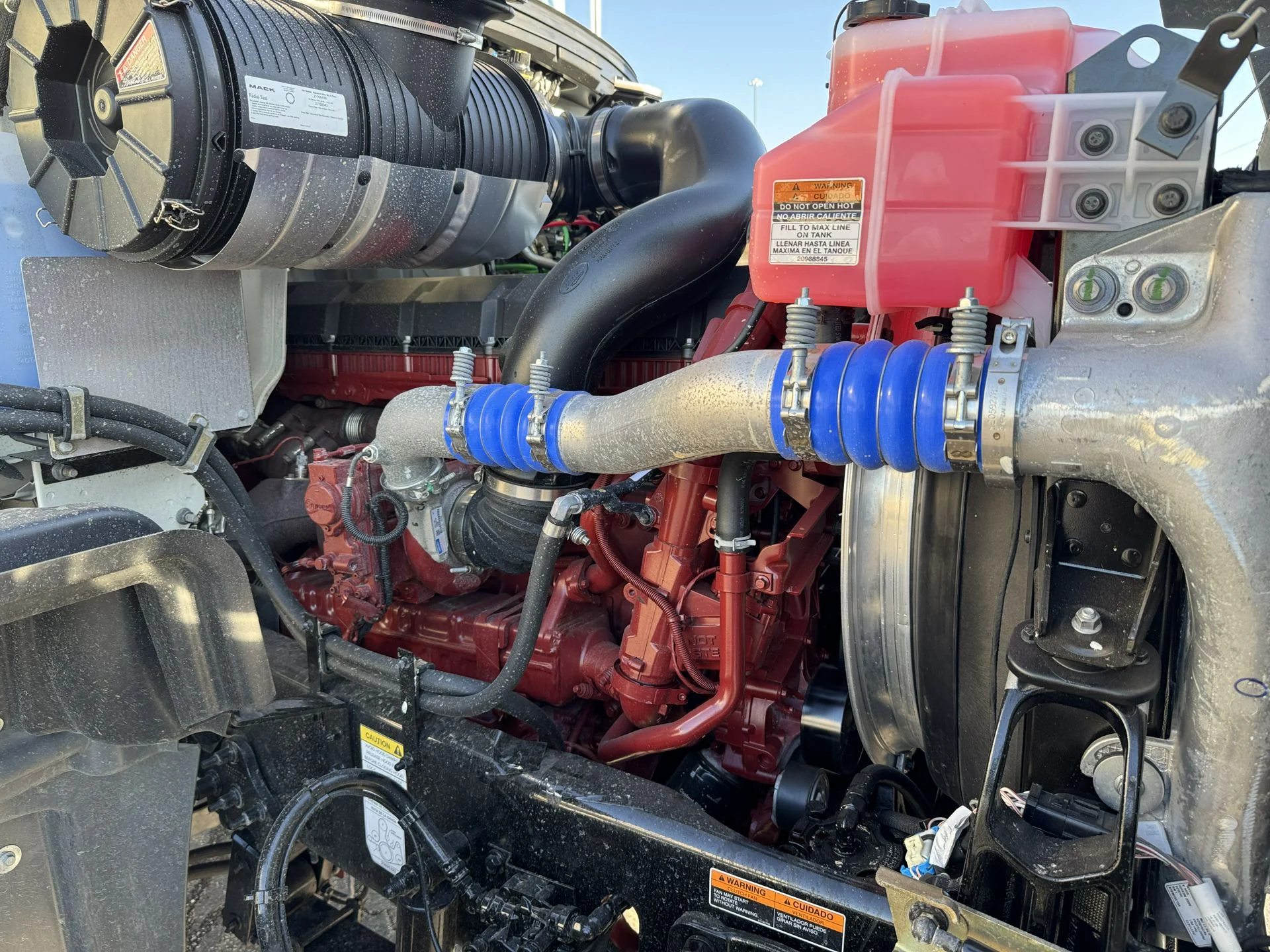 2027 Mack Granite - image 15