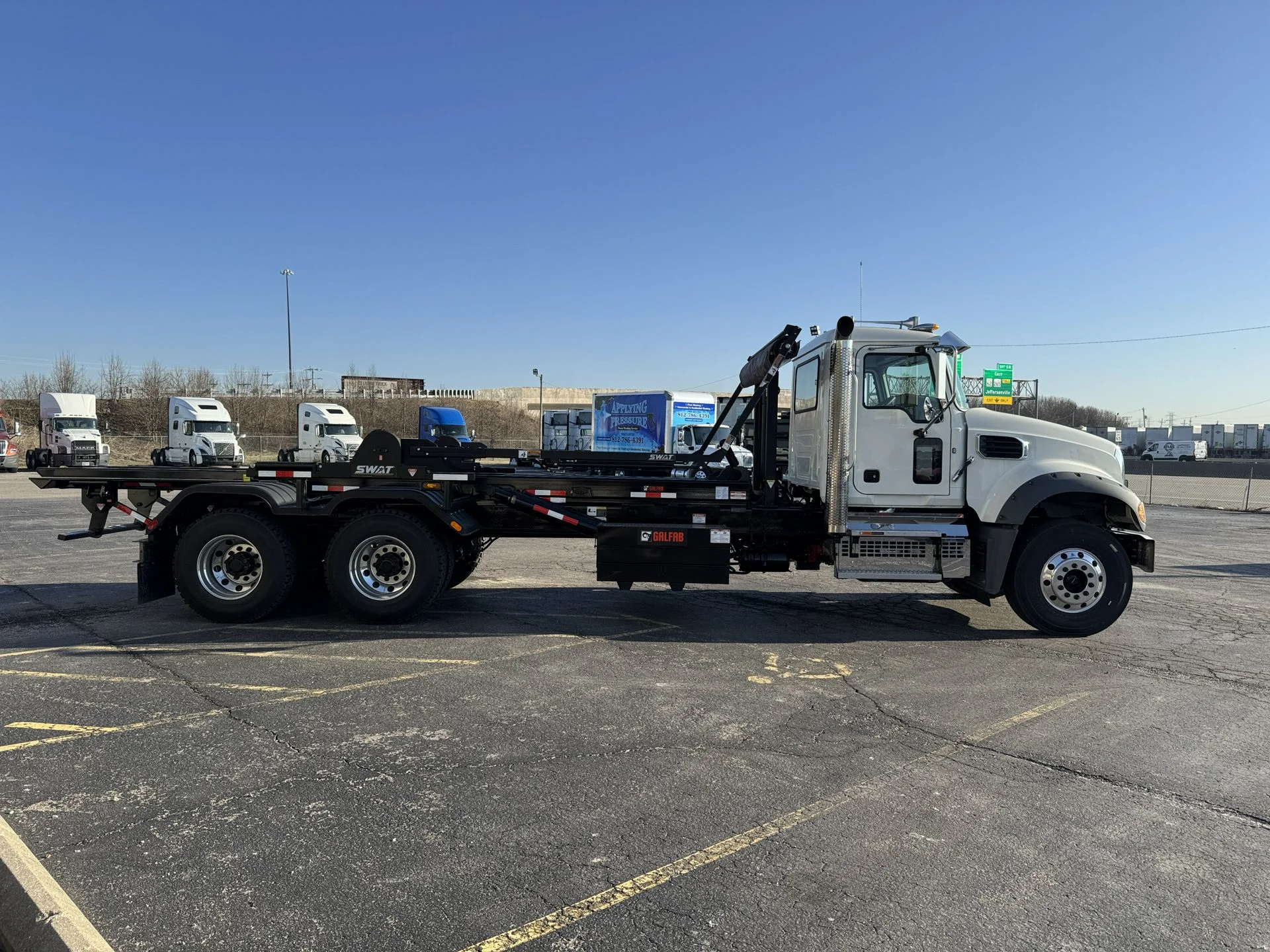 2027 Mack Granite - image 4