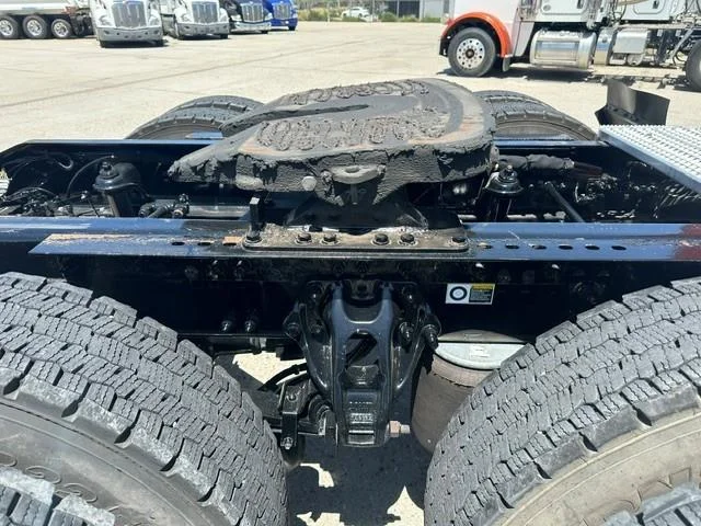 2023 Peterbilt 579 — photo 7