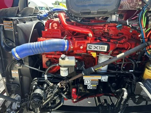 2023 Peterbilt 579 — photo 8