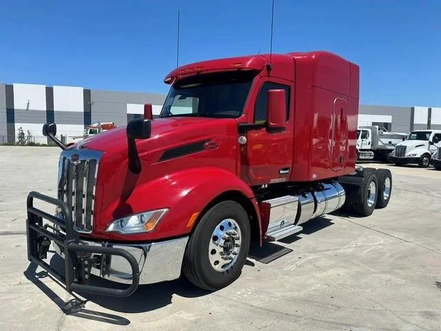 2023 Peterbilt 579 — photo 10