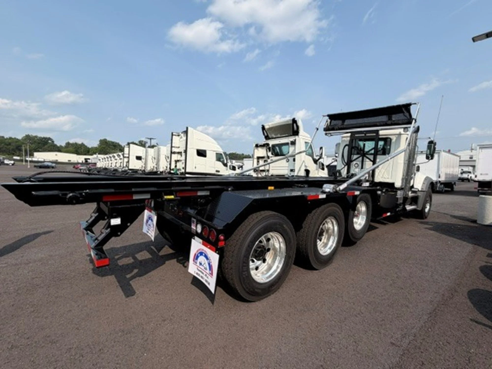 2027 Mack Granite in Souderton, PA — photo 4