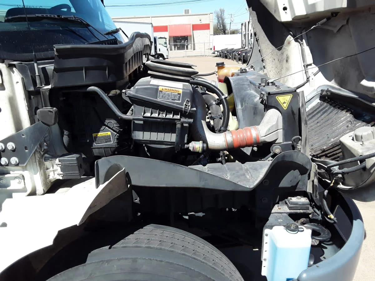 2019 International MV - image 11