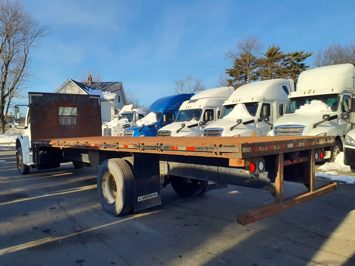 2018 Freightliner M2 106 - image 6