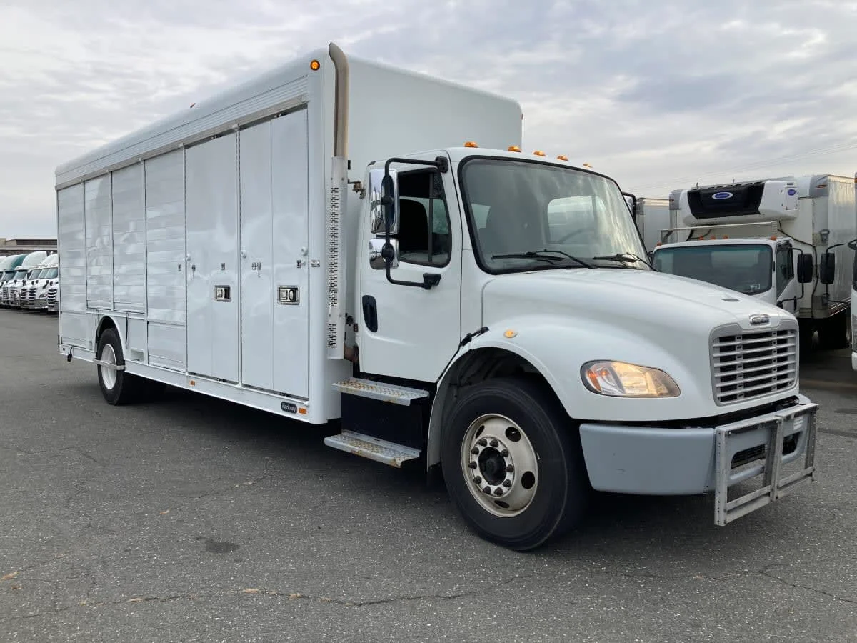2014 Freightliner M2 106 in Springfield, MA — photo 3