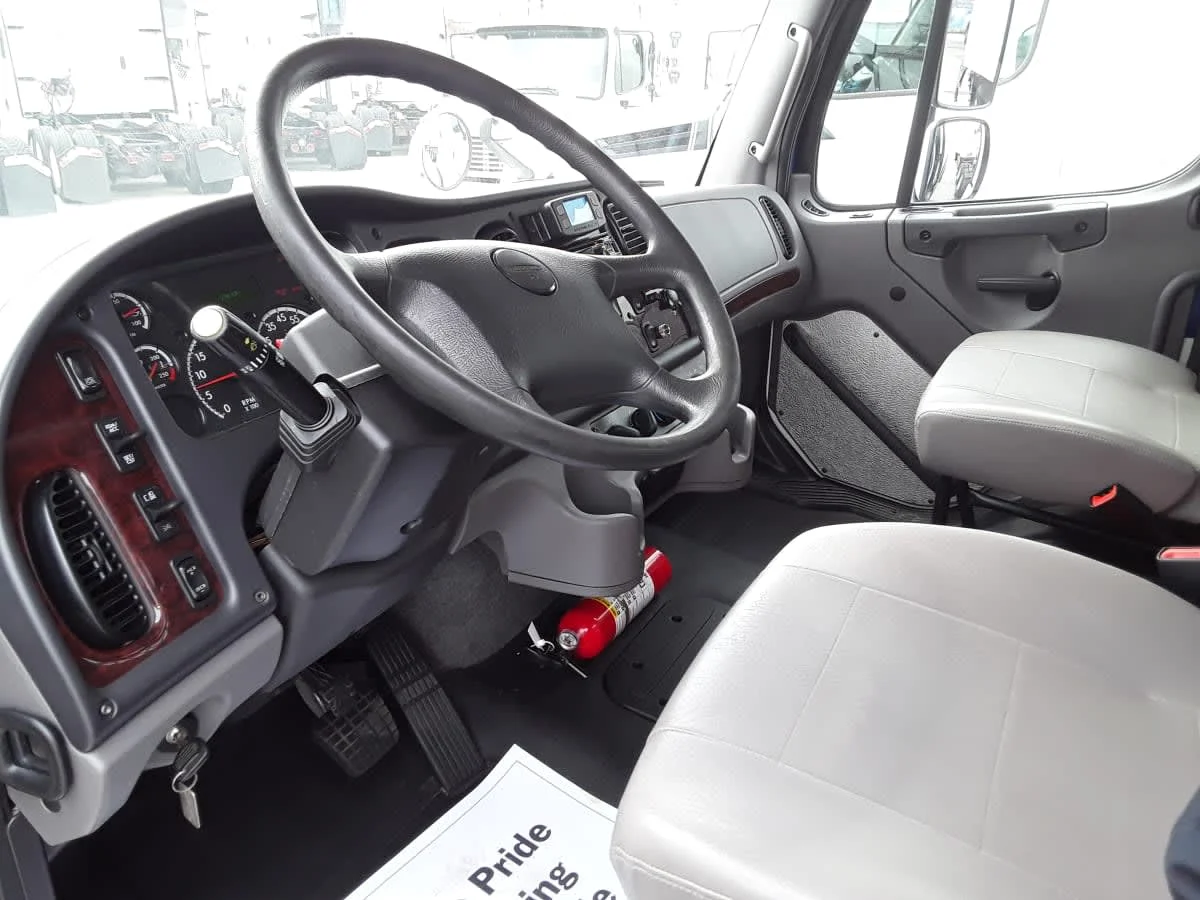 2020 Freightliner M2 106 - image 10