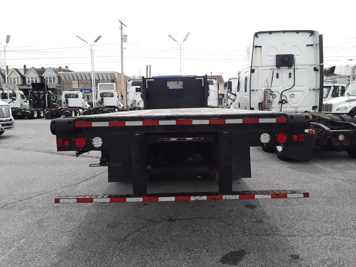 2020 Freightliner M2 106 - image 5