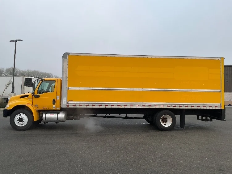 2021 International MV in Everett, WA — photo 4