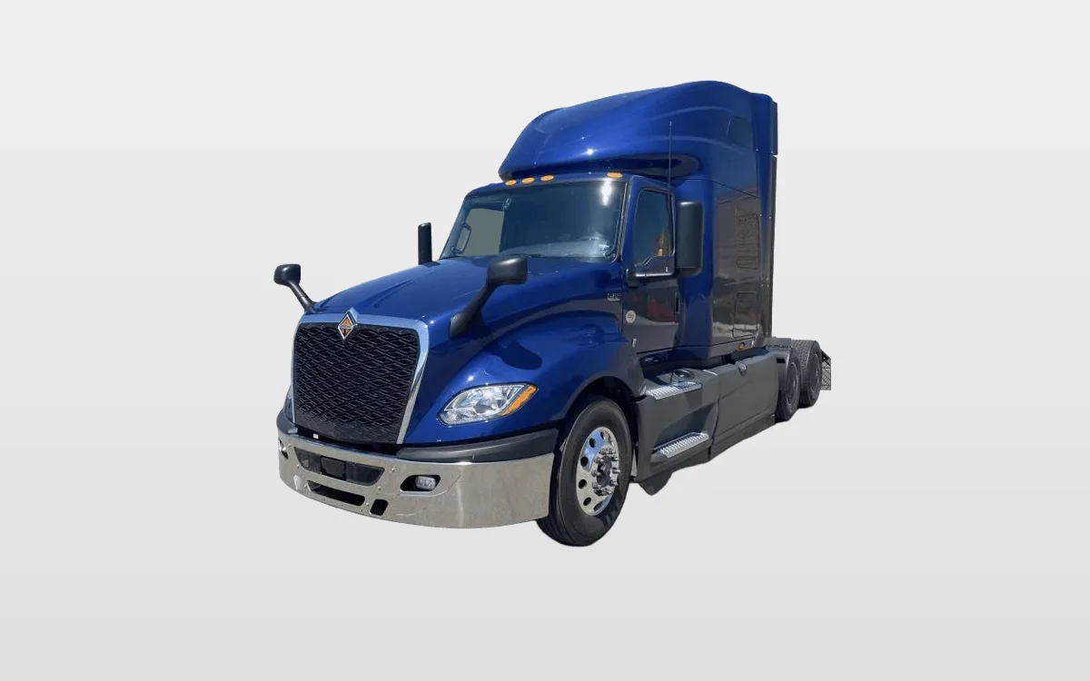 2025 International LT - image 1