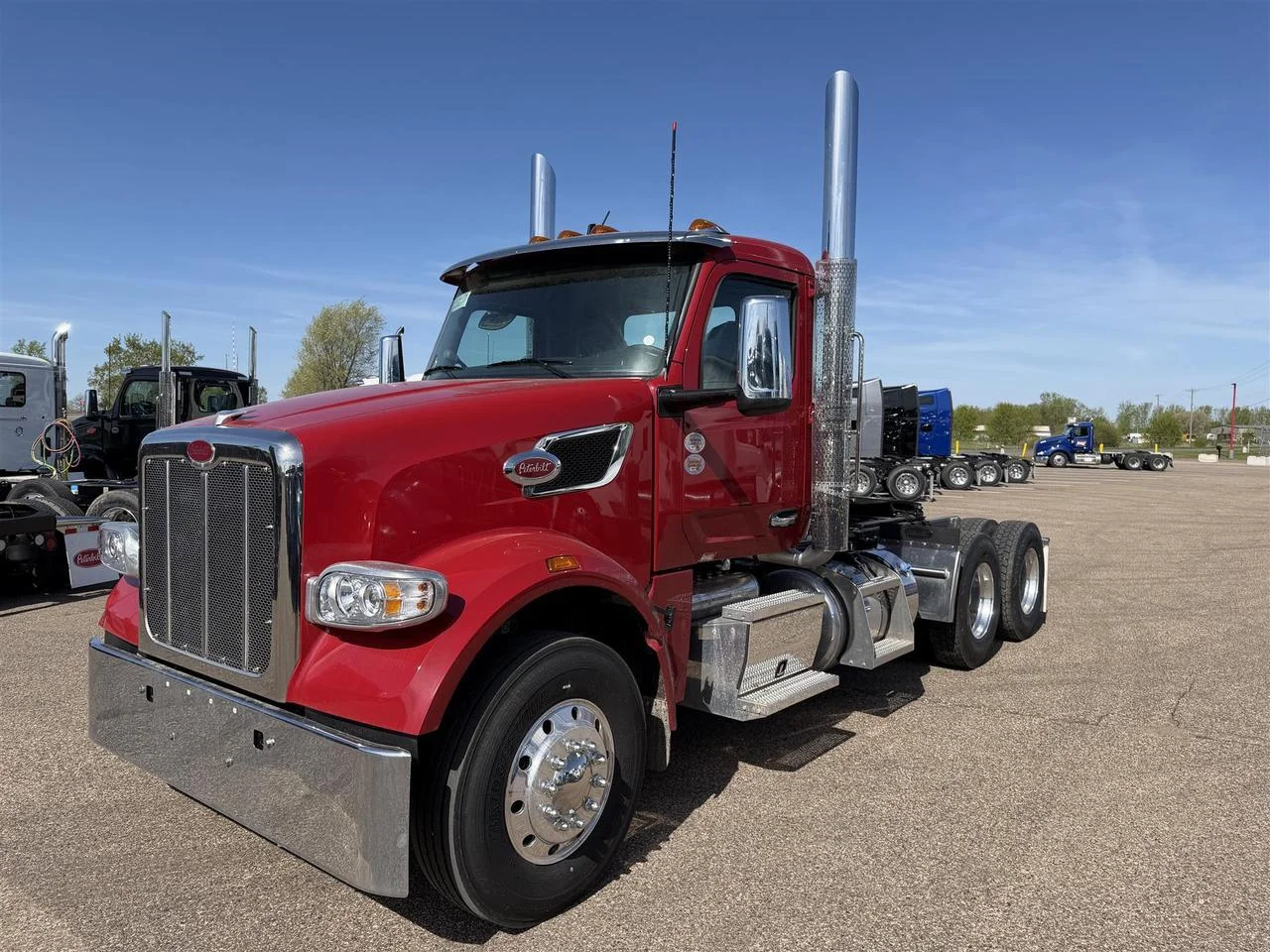 2027 Peterbilt 567 in Eau Claire, WI — photo 12