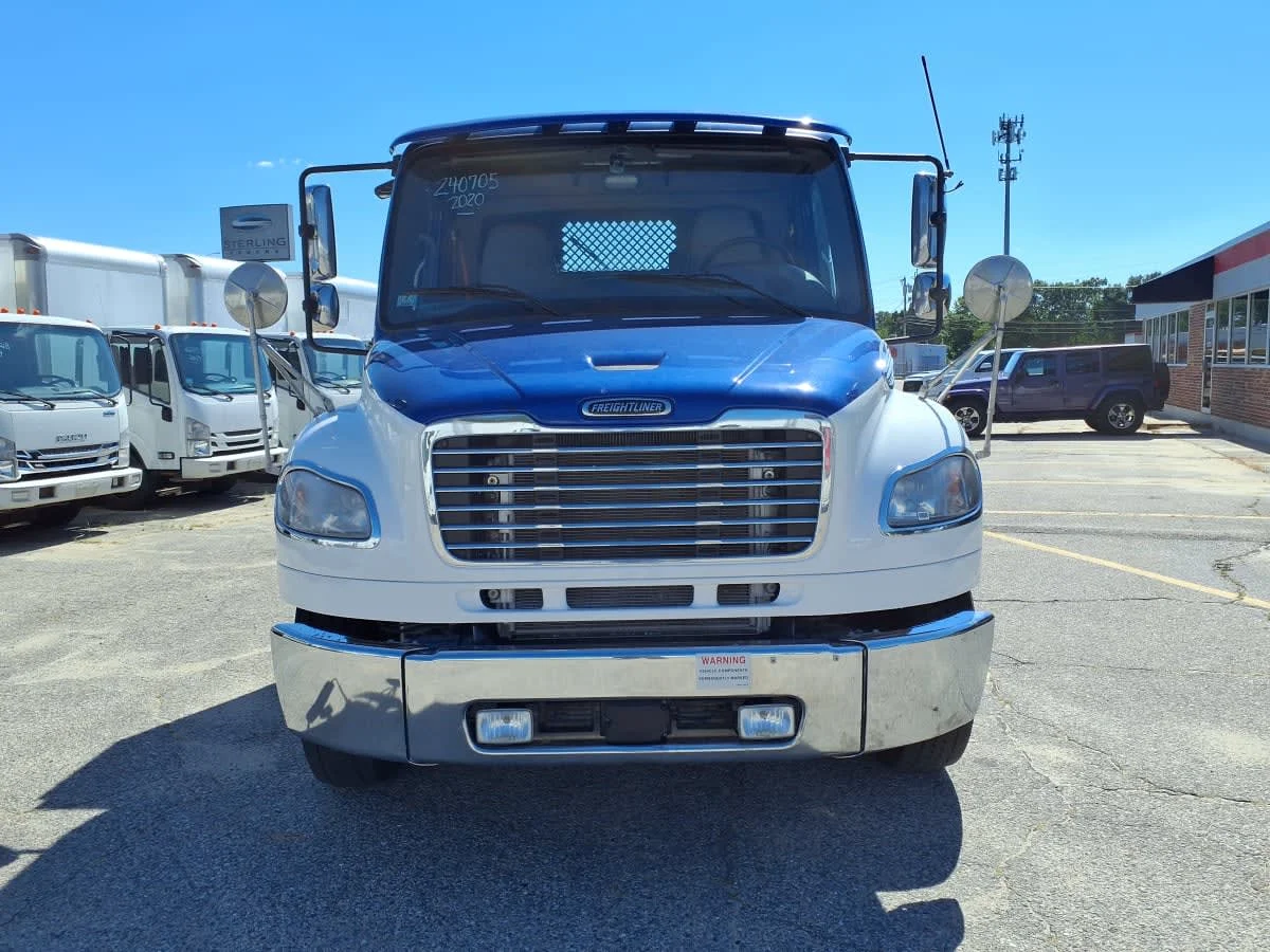 2020 Freightliner M2 106 - image 2