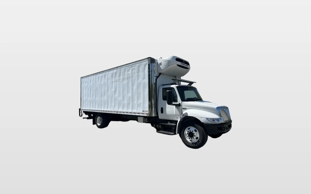 2022 International MV - image 1