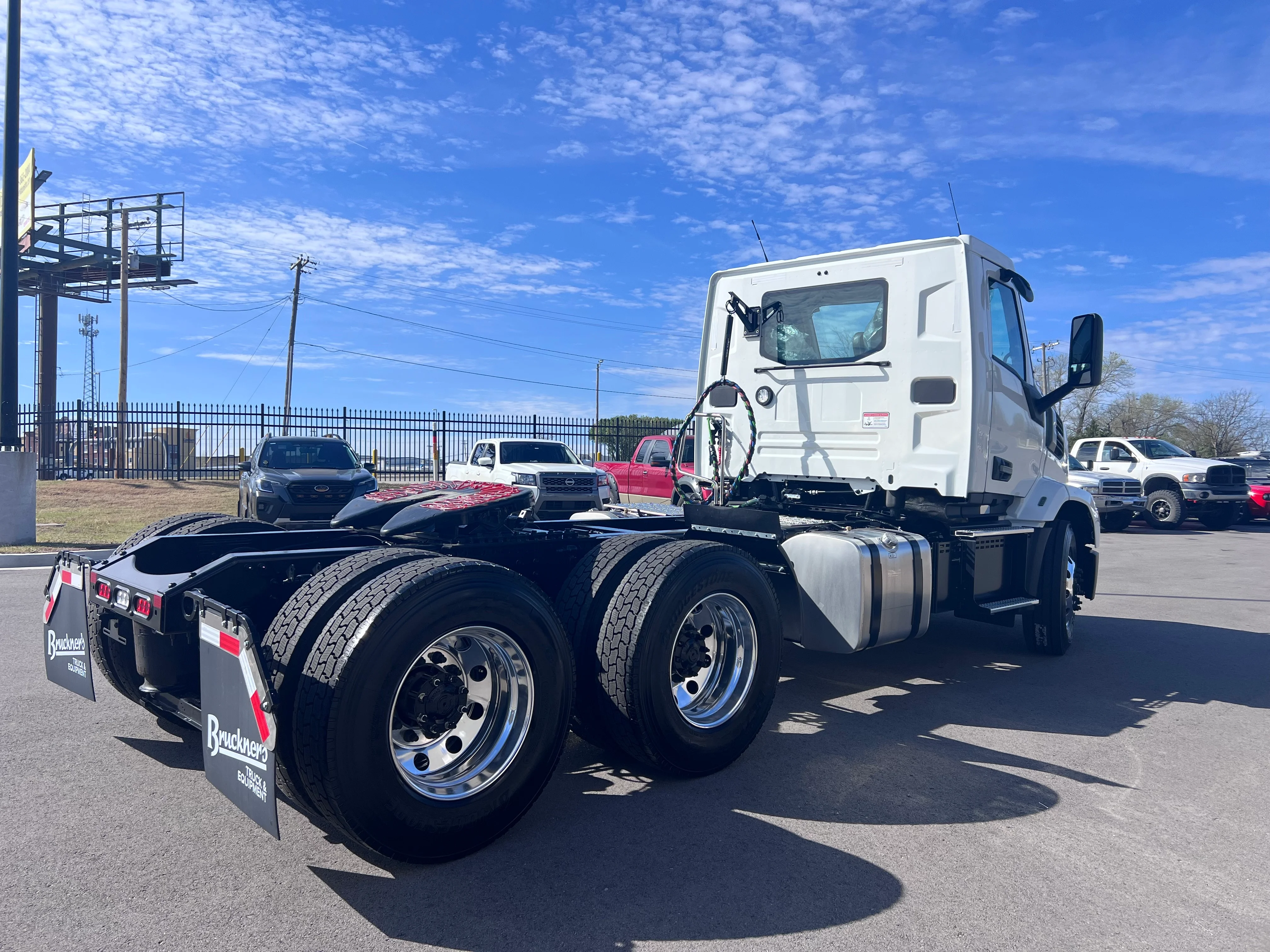 2027 Mack Anthem in Tulsa, OK — photo 5