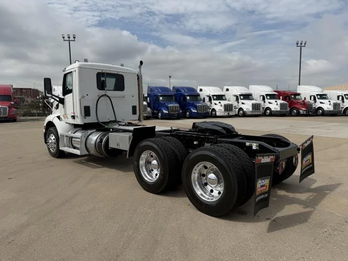 2020 Peterbilt 579 — photo 4