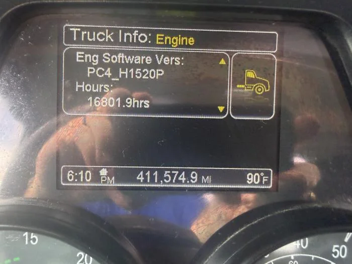 2020 Peterbilt 579 — photo 33