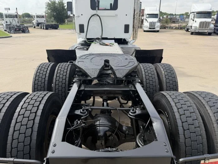 2020 Peterbilt 579 — photo 14