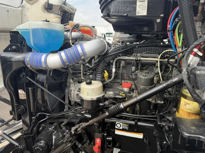 2020 Peterbilt 579 — photo 18