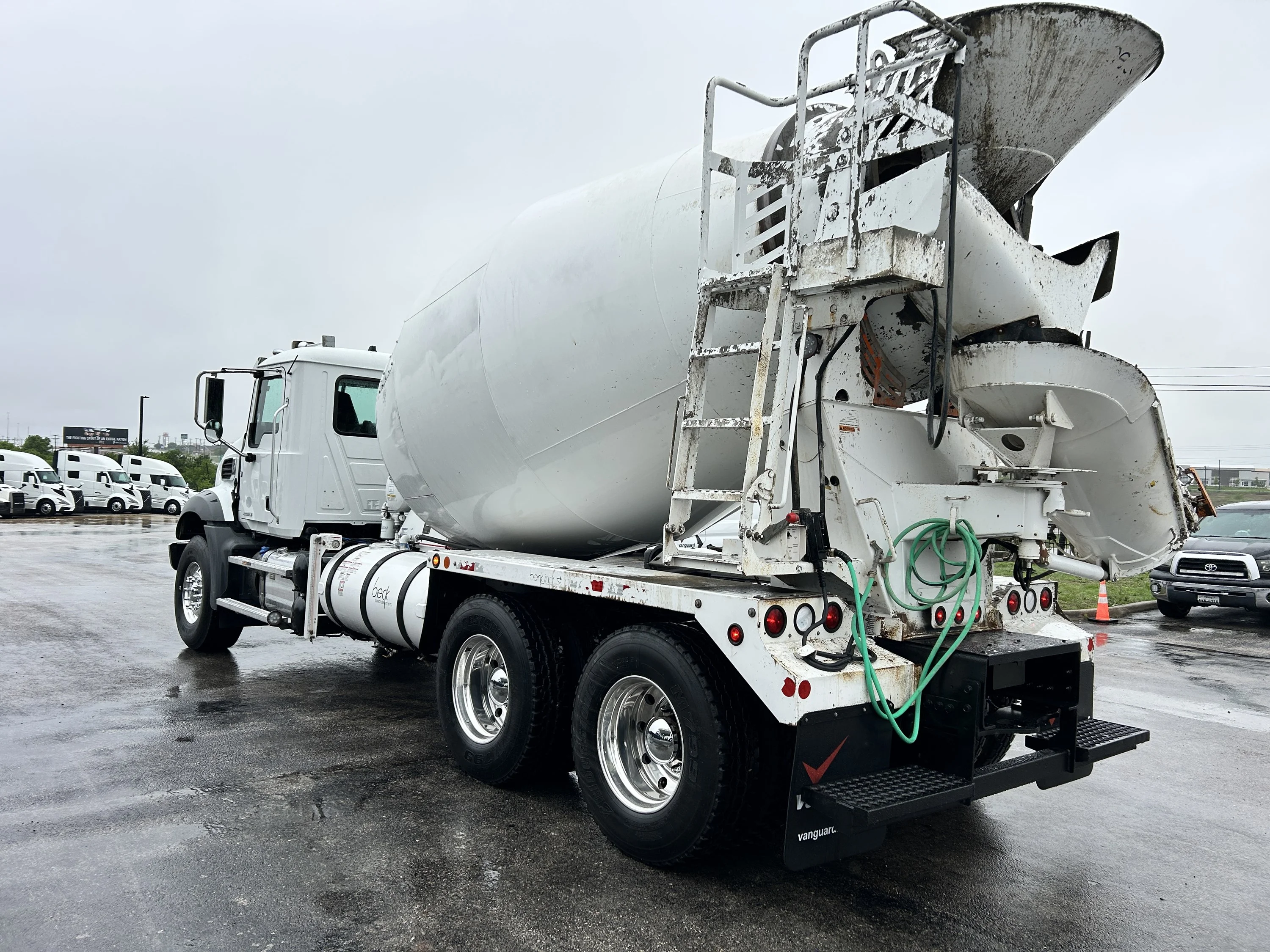 2025 Mack in AUSTIN, TX — photo 5