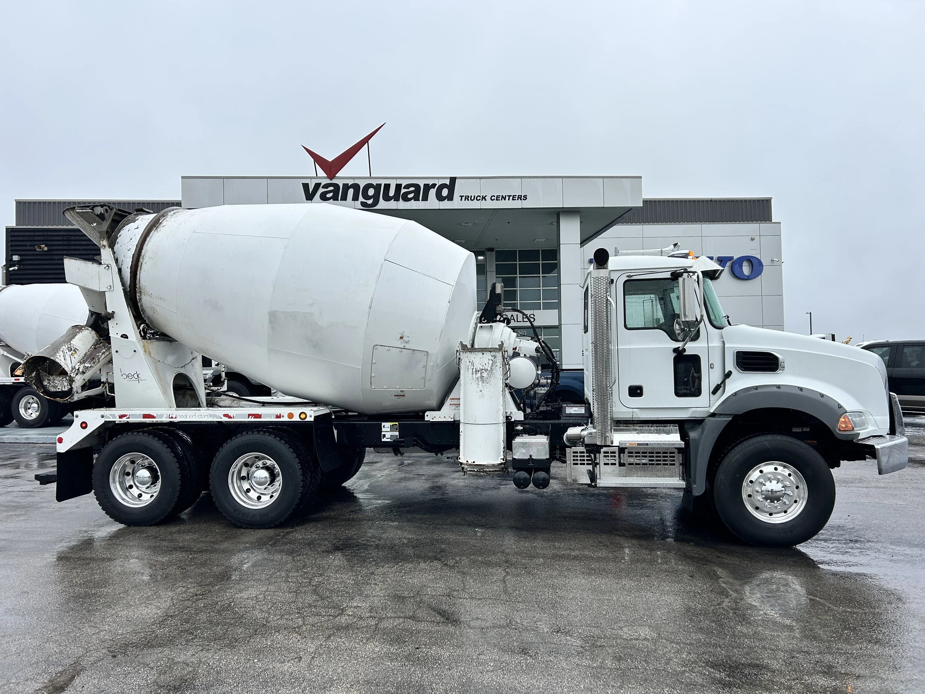 2025 Mack in AUSTIN, TX — photo 3