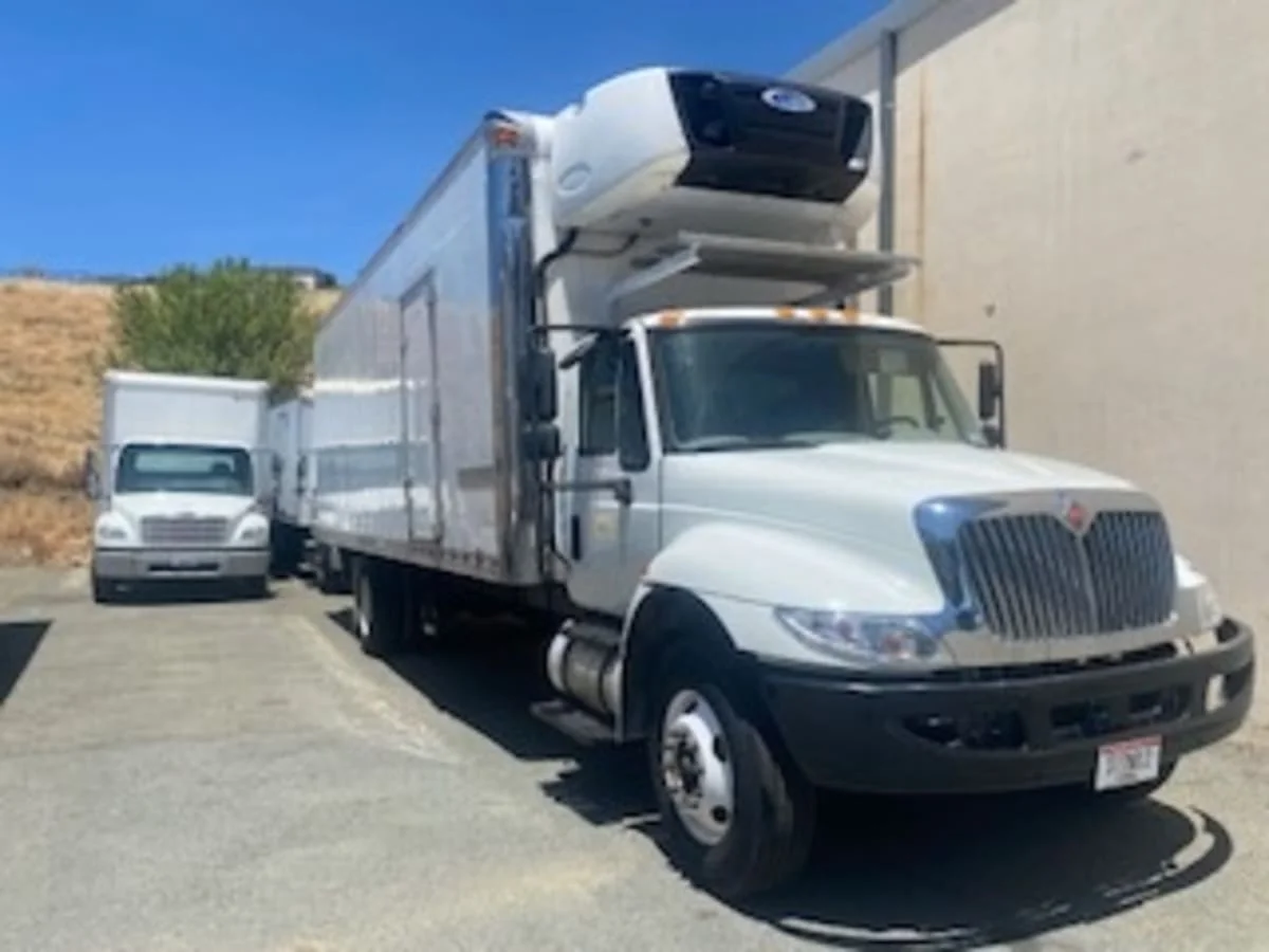 2019 International 4300 - image 3
