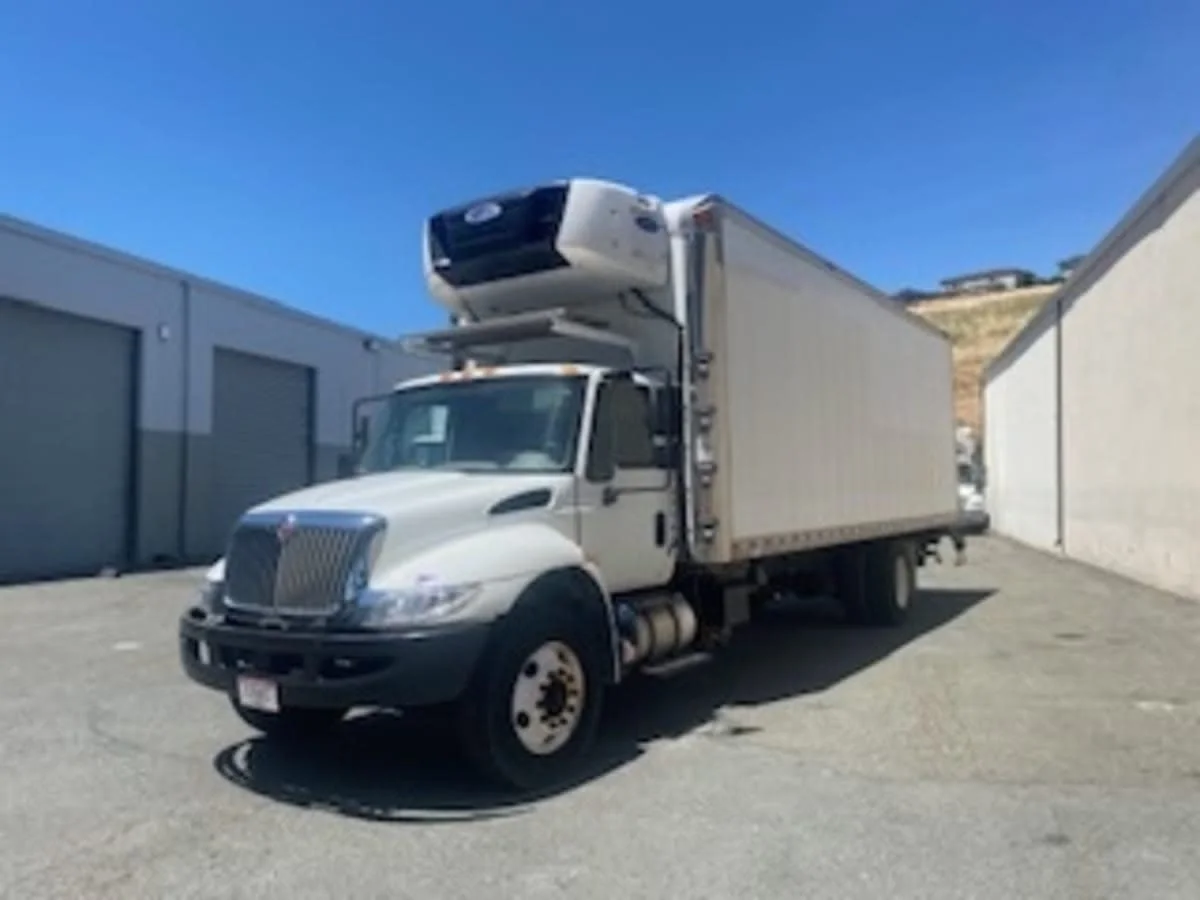 2019 International 4300 in West Sacramento, CA