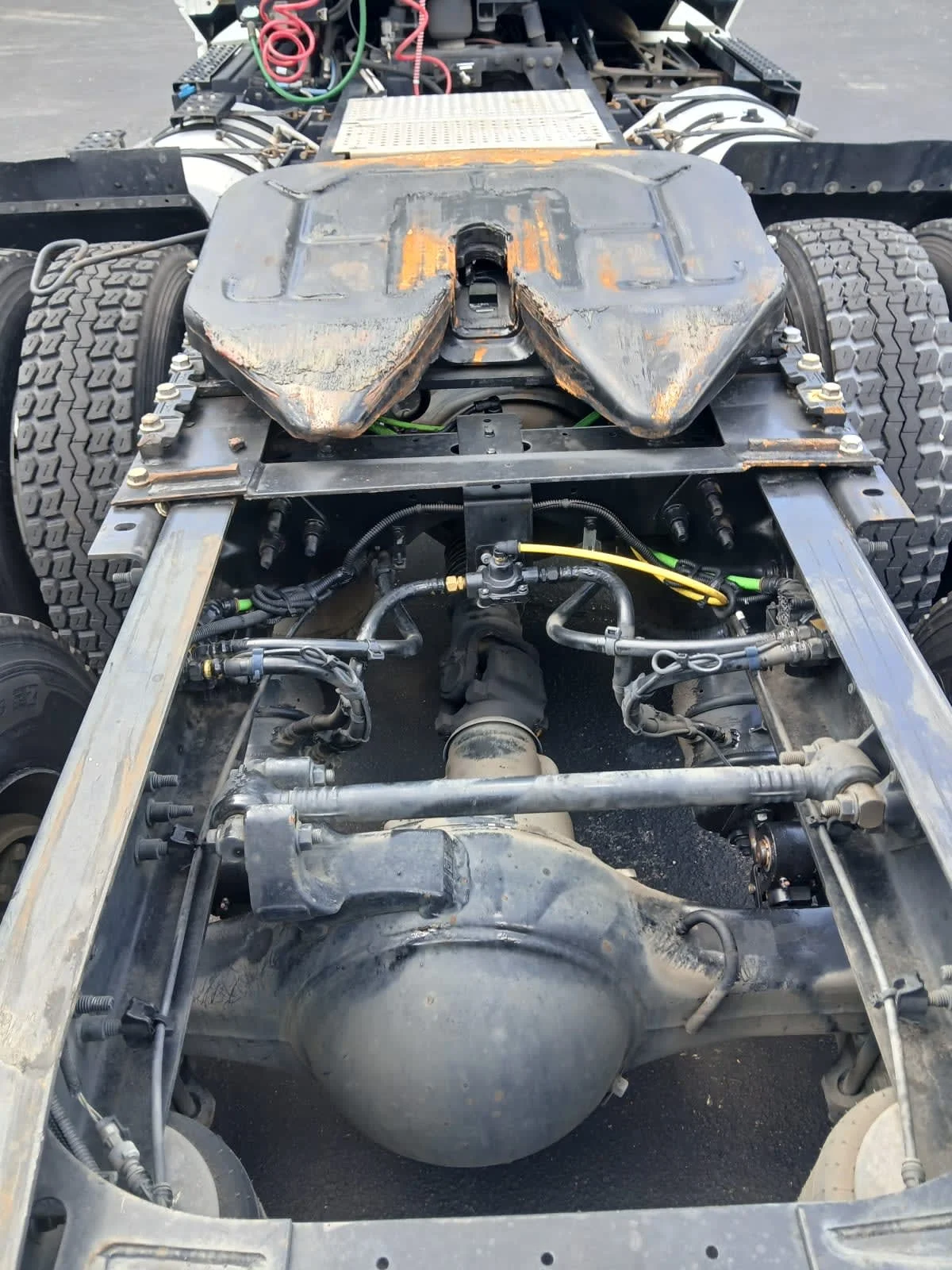 2019 International LT in Davie, FL — photo 9