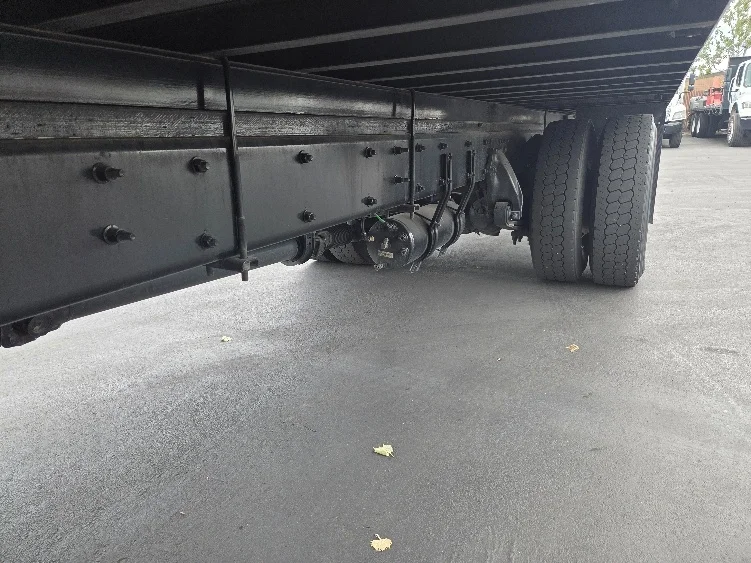 2019 Freightliner M2 106 - image 5