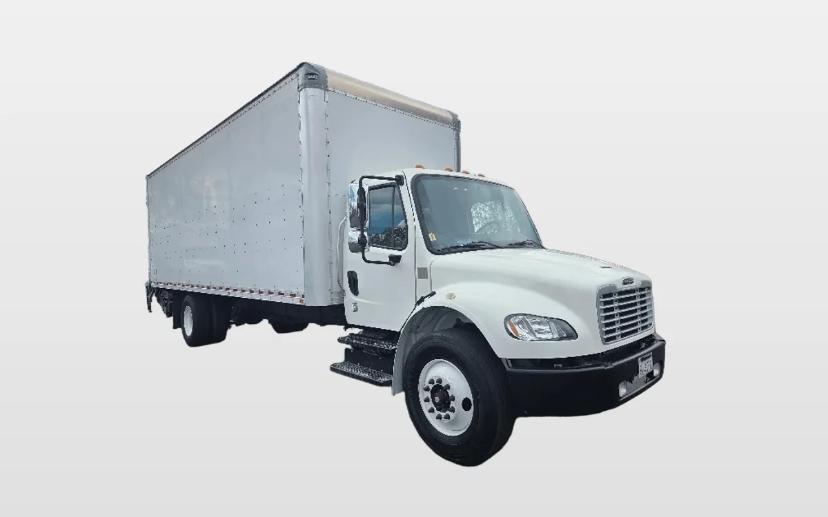 2019 Freightliner M2 106 - image 1