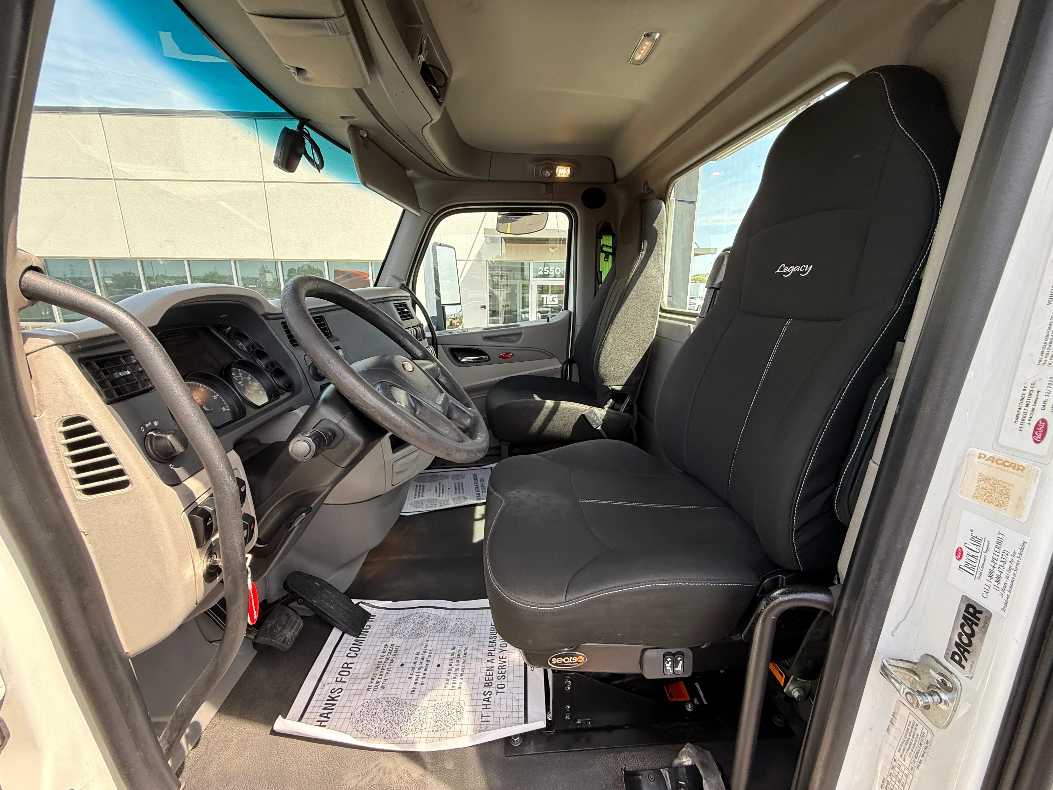 2021 Peterbilt 579 in Cincinnati, OH — photo 16
