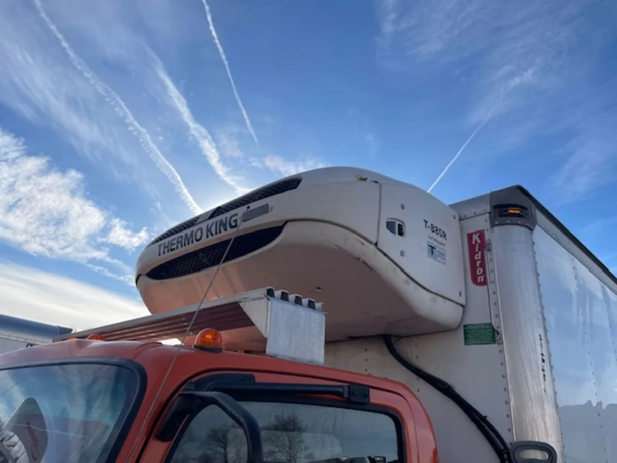 2020 Isuzu NQR in Farmingdale, NY — photo 7