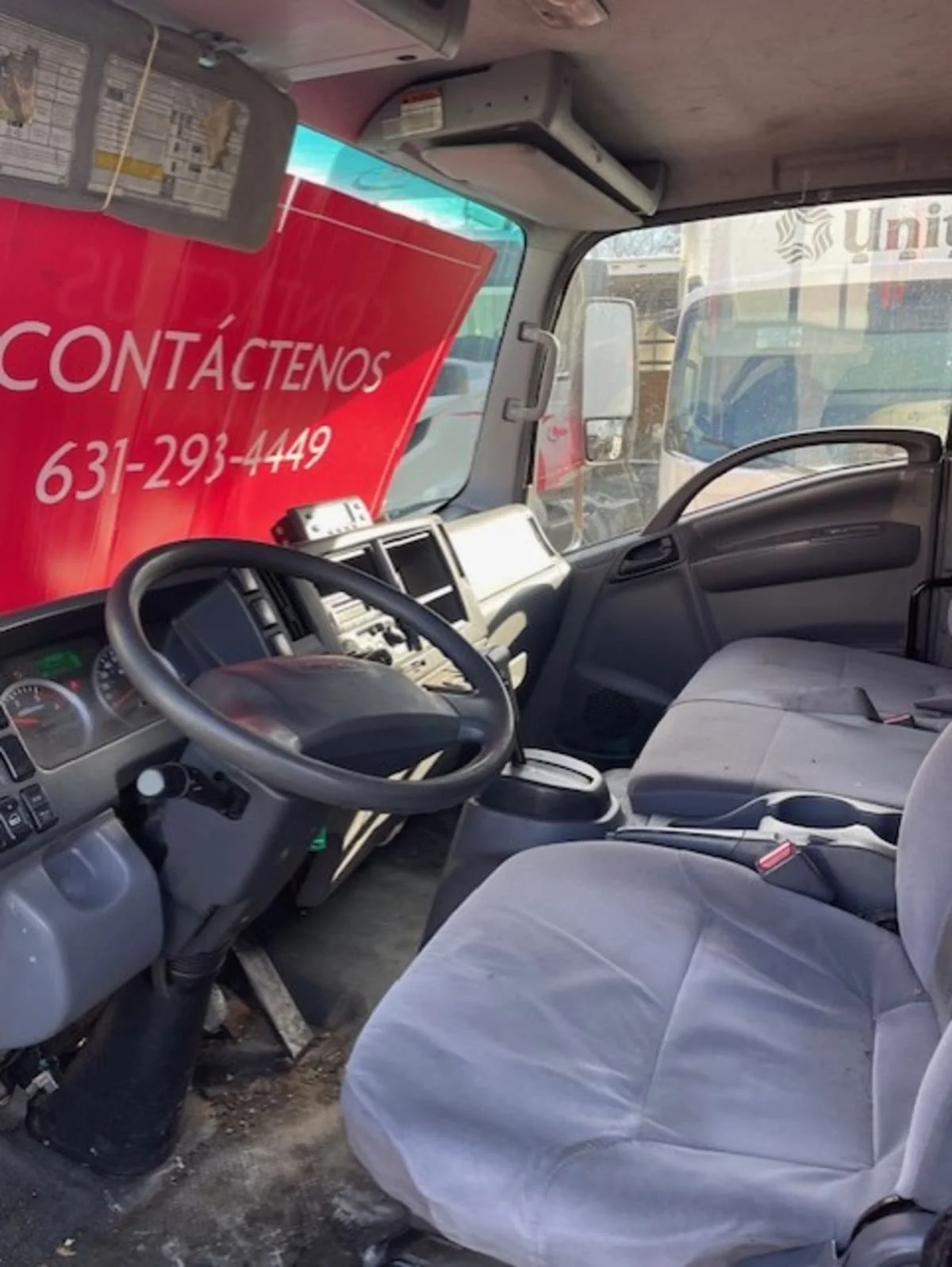 2020 Isuzu NQR in Farmingdale, NY — photo 8