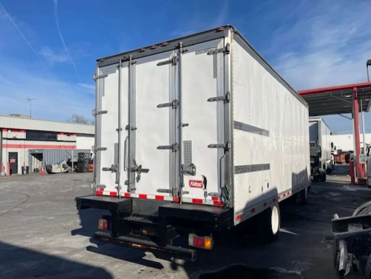 2020 Isuzu NQR in Farmingdale, NY — photo 4
