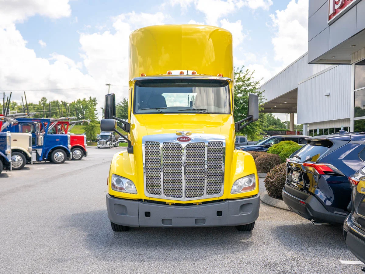 2021 Peterbilt 579 in Duncan, SC — photo 9