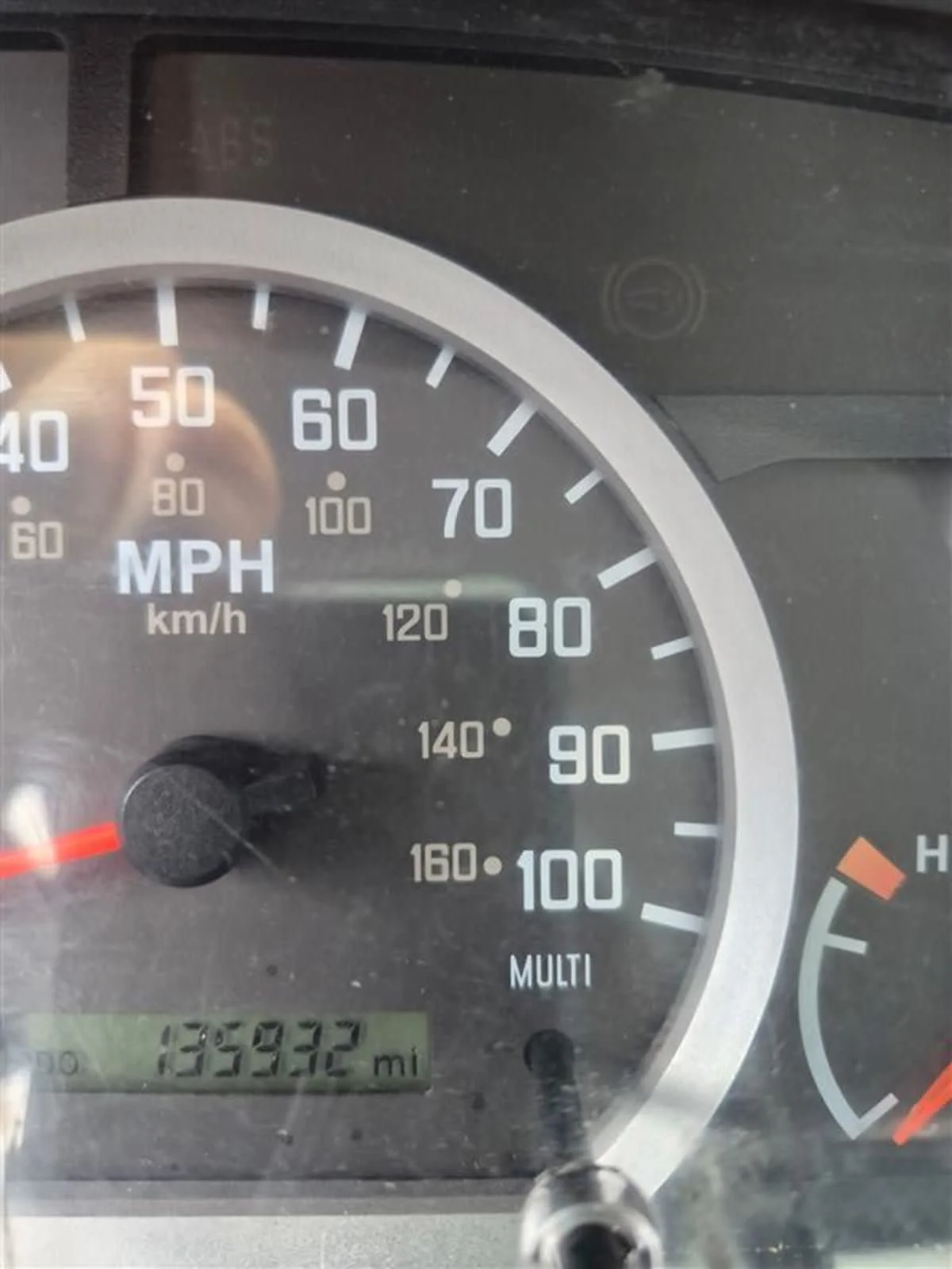 2018 Isuzu NPR - image 7