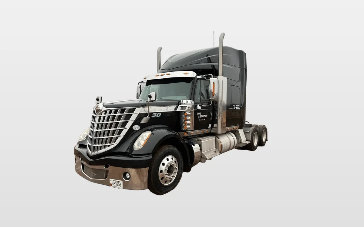 2015 International LoneStar - image 1