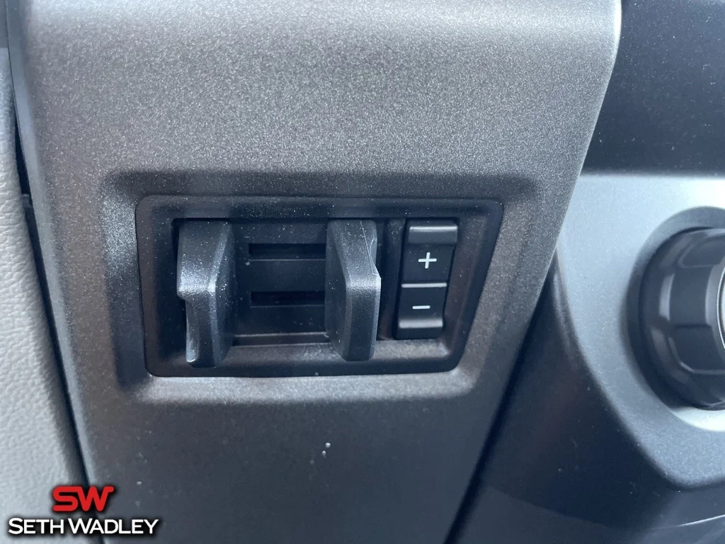 2022 Ford — photo 23