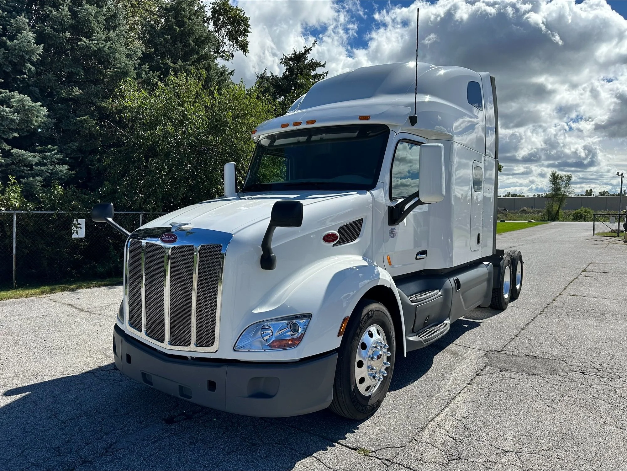 2021 Peterbilt 579