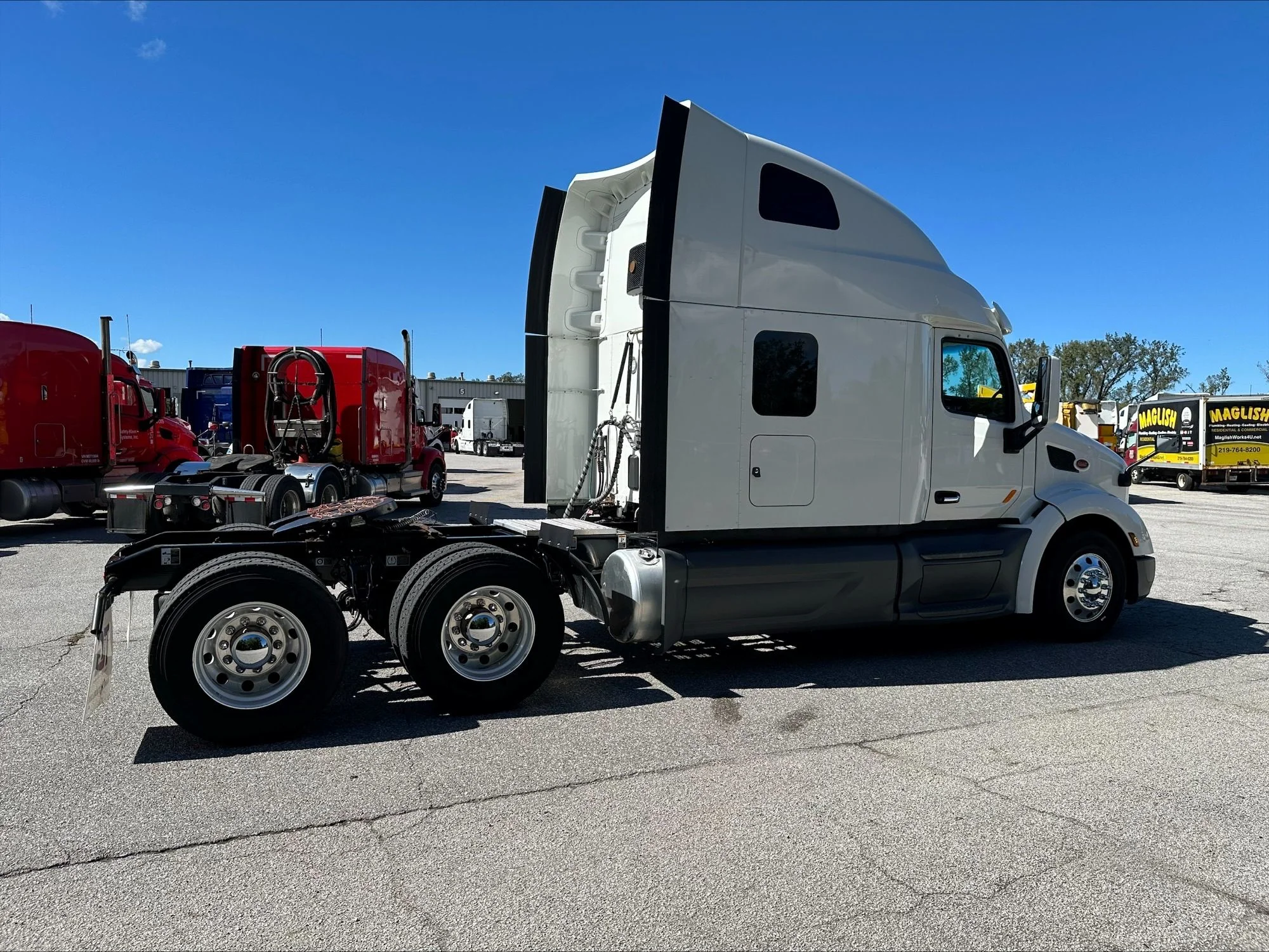 2021 Peterbilt 579 in Portland, OR — photo 3