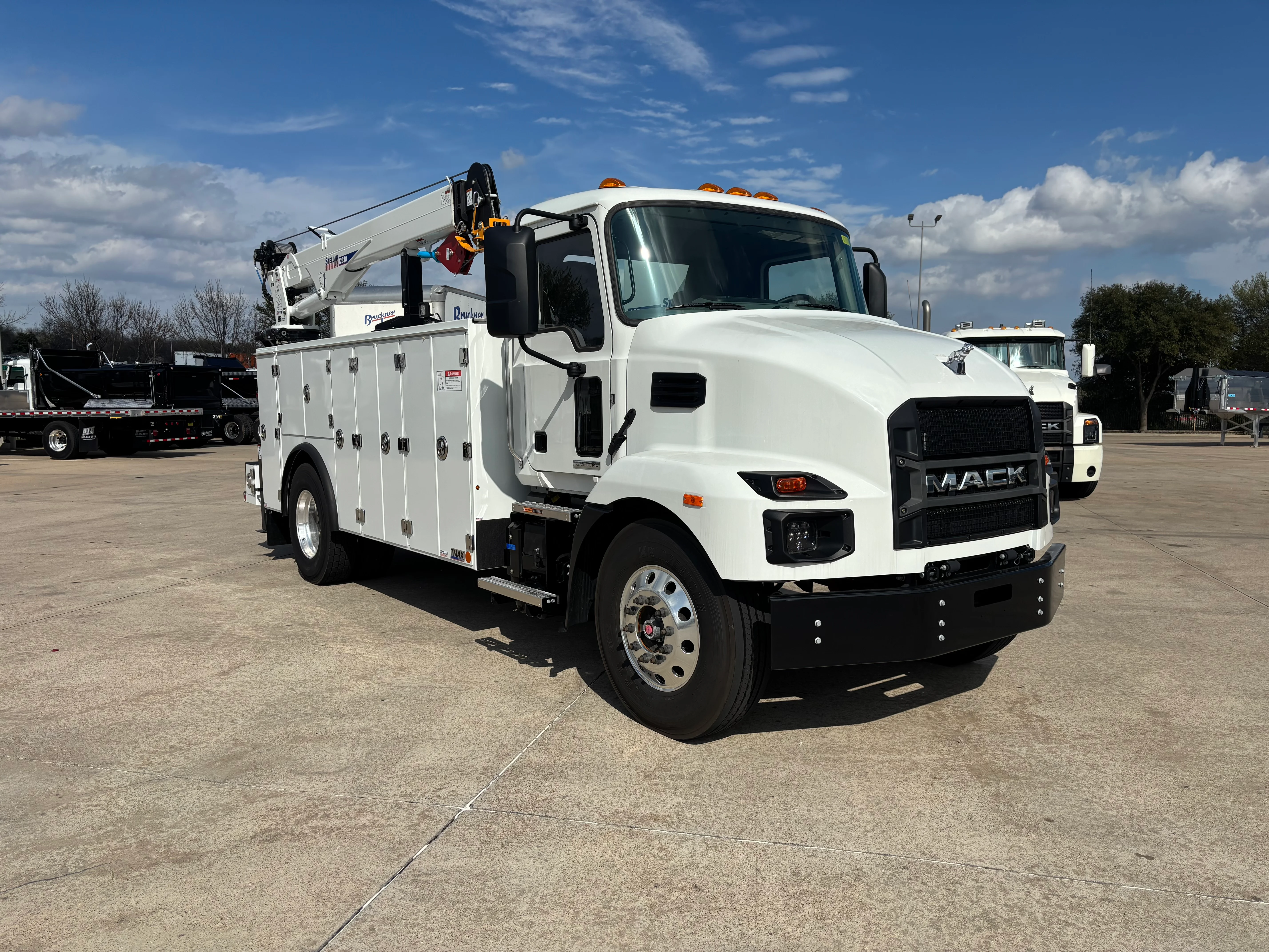 2025 Mack MD in Dallas I-20, TX — photo 3