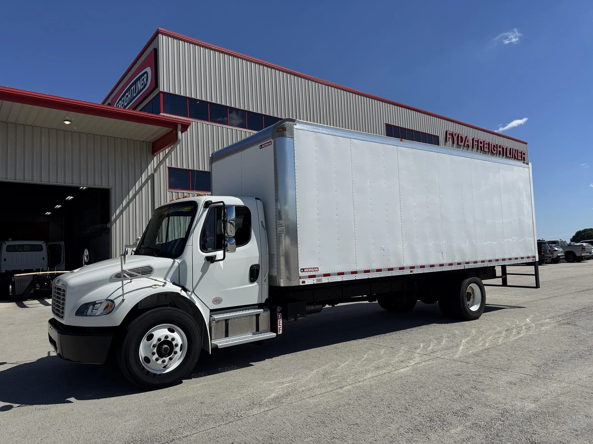 2016 Freightliner eM2