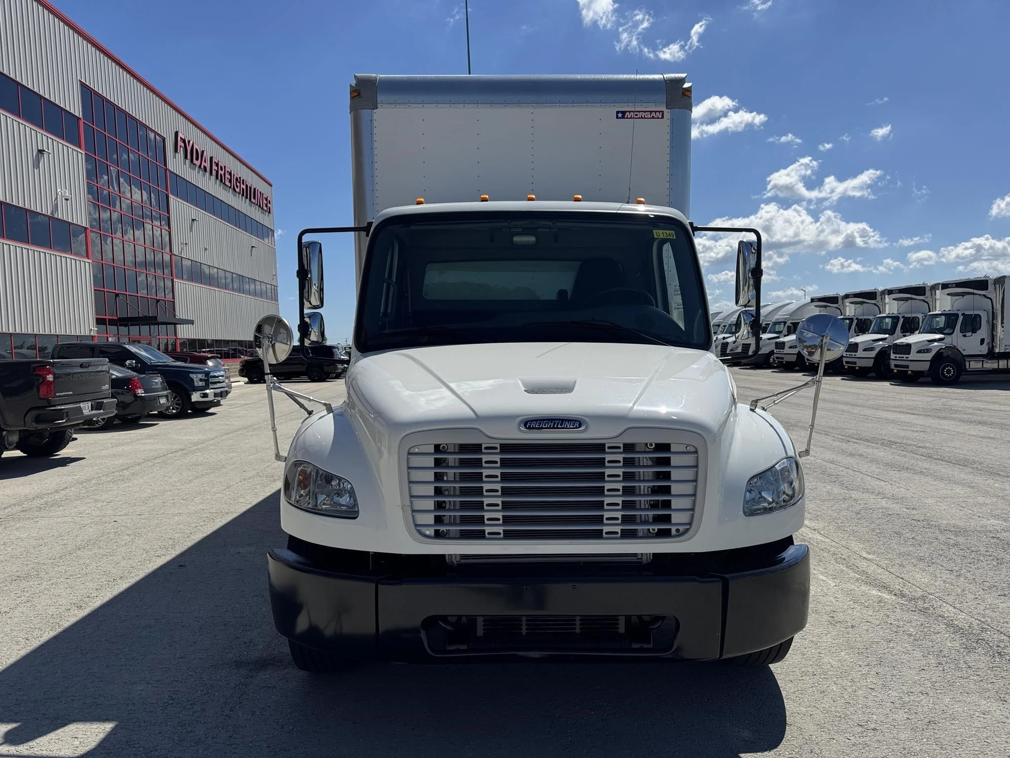 2016 Freightliner eM2 — photo 9