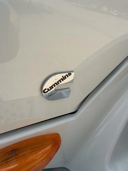 2027 International LT — photo 20