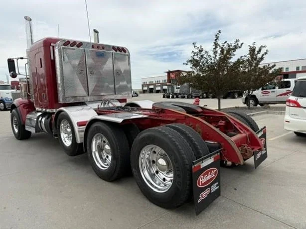 2024 Peterbilt 367 in Billings, MT — photo 6