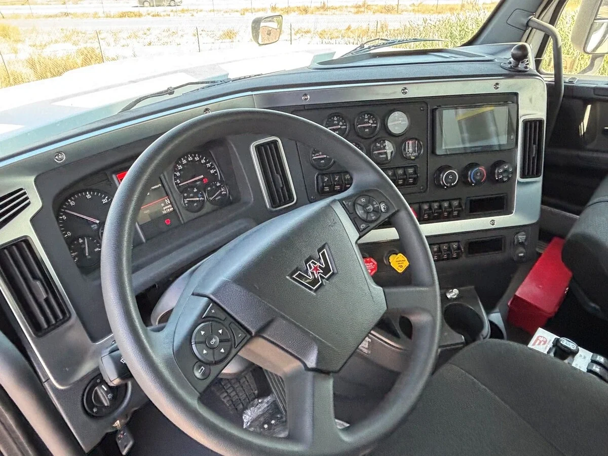 2026 Western Star 49X — photo 12