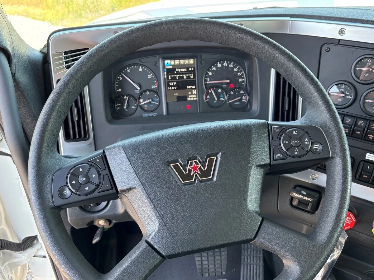 2026 Western Star 49X — photo 14