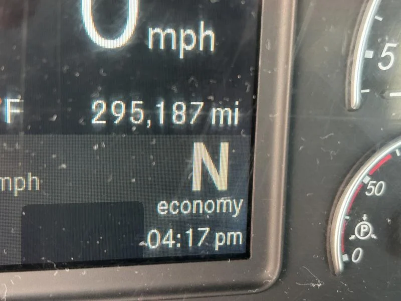 2022 Freightliner Cascadia in Pittsburgh, PA — photo 10