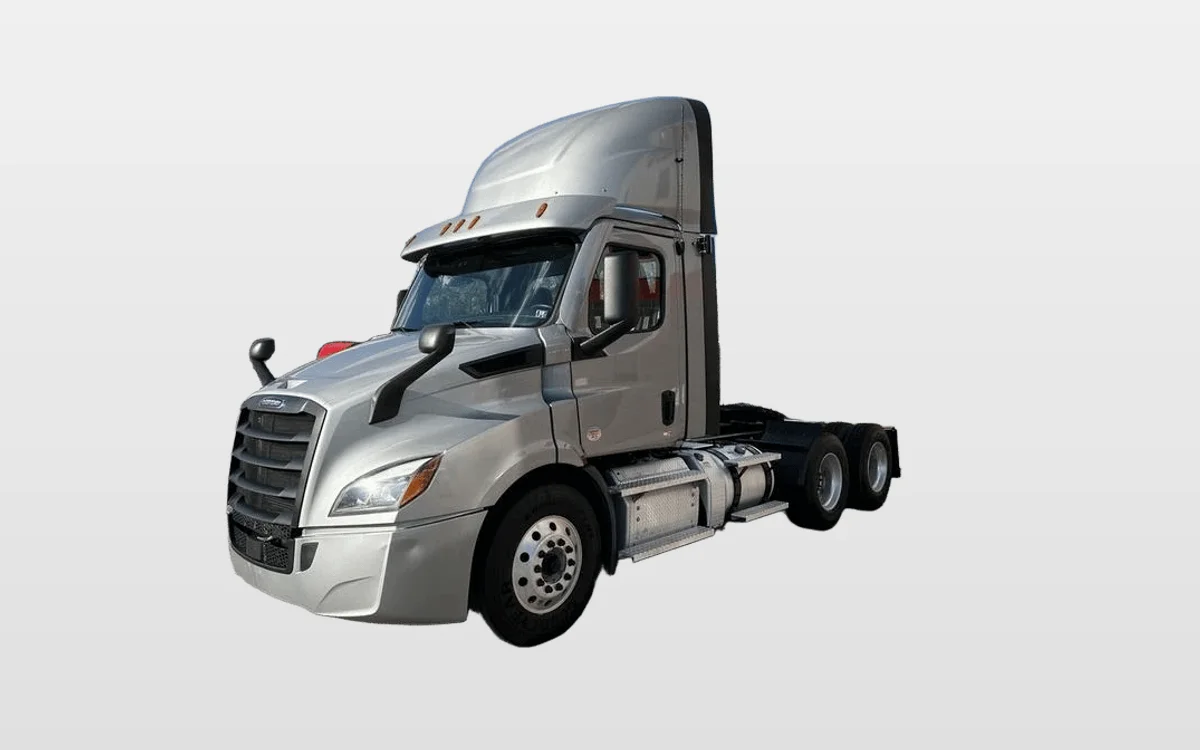 2022 Freightliner Cascadia - image 1