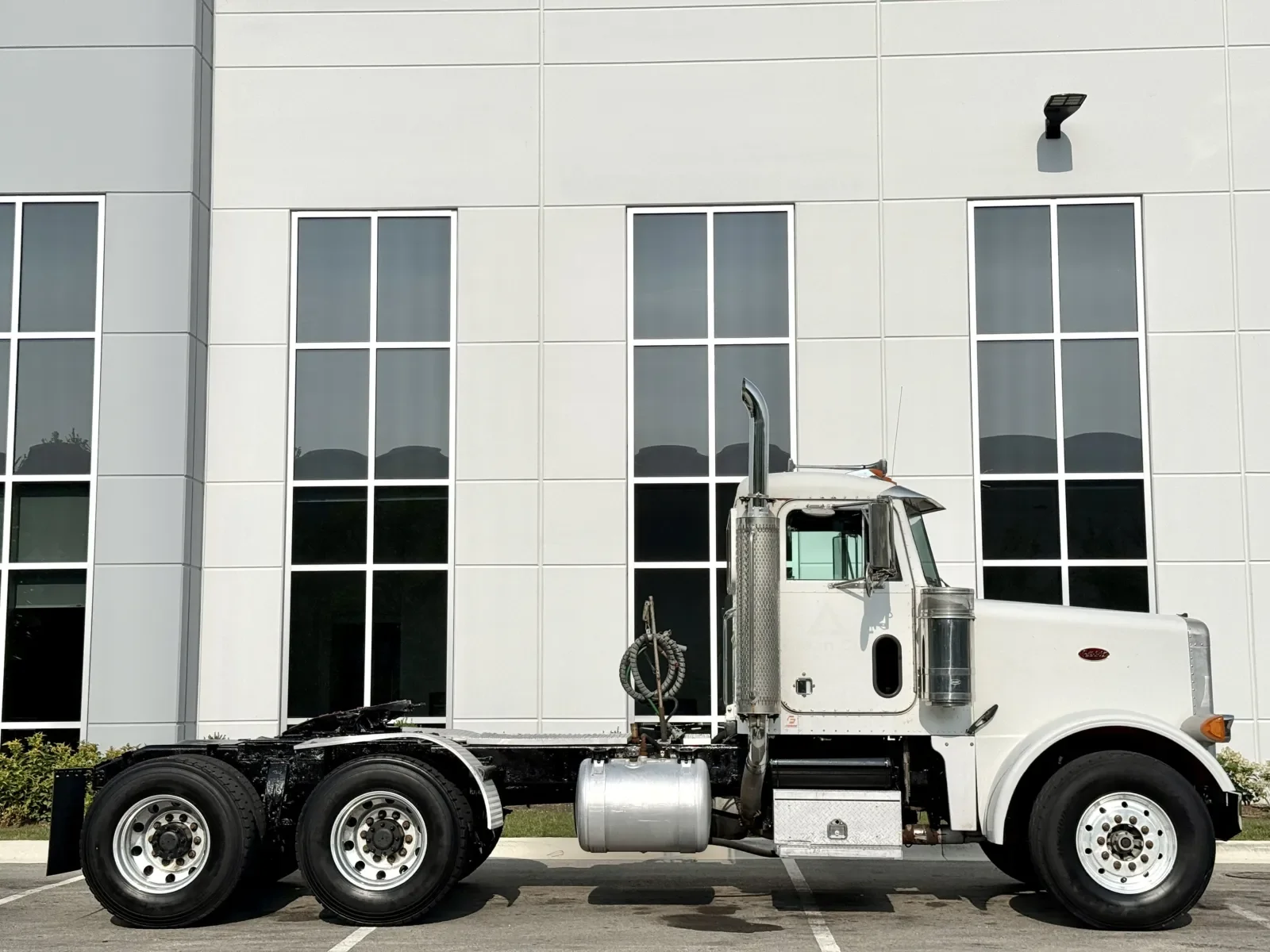 2000 Peterbilt in New Lenox, IL — photo 3