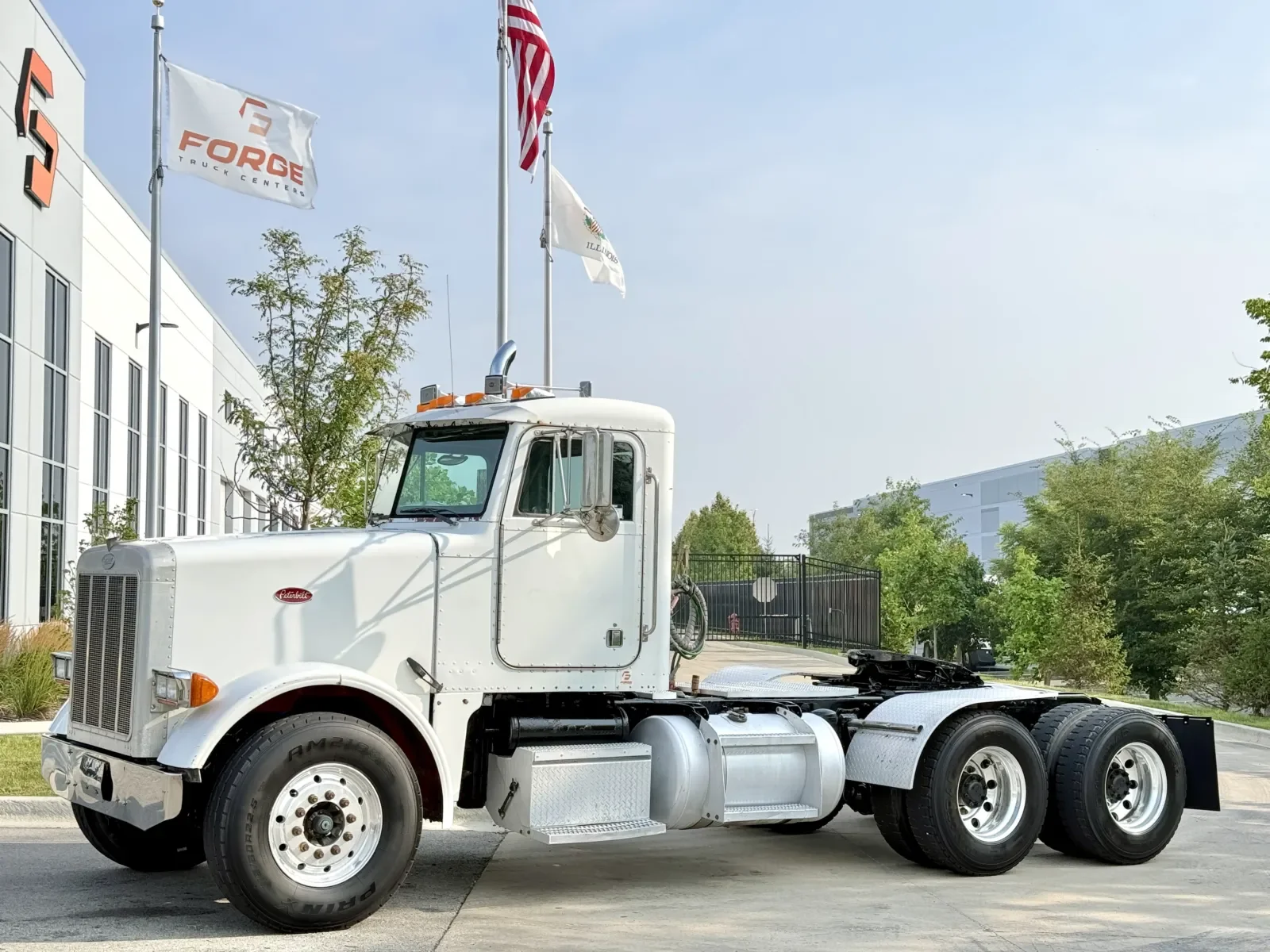2000 Peterbilt